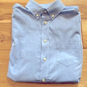 Chaps Boys Stetch Dress shirt. Blue. L 14/16
